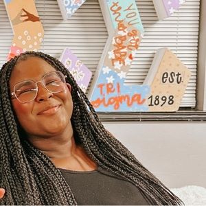 Meet your Posher, Amy